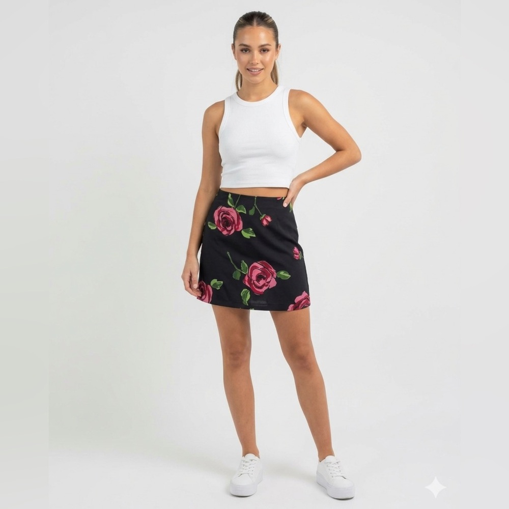 Hillard & Hanson Floral Rose Mini Skirt Black Pink 90s Whimsigoth Size 8